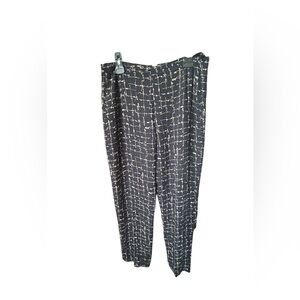 JOSEPHINE CHAUS COLLECTION, Sz 8
 Black and Cream Printed High-Waist Trousers